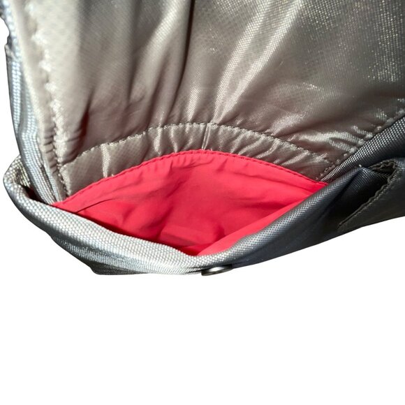 Travelon Women’s Gray Nylon Multiple Pockets Classic Anti-Theft Crossbody Bag - Picture 12 of 16